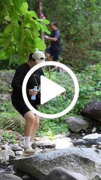 BIB:  <button type="button" onclick="openModal(28056747)" class="btn btn-primary btn-sm float-right" data-toggle="modal" data-target=".modal-high-quality">
                <i class="fa fa-download"></i> Download
                </button>